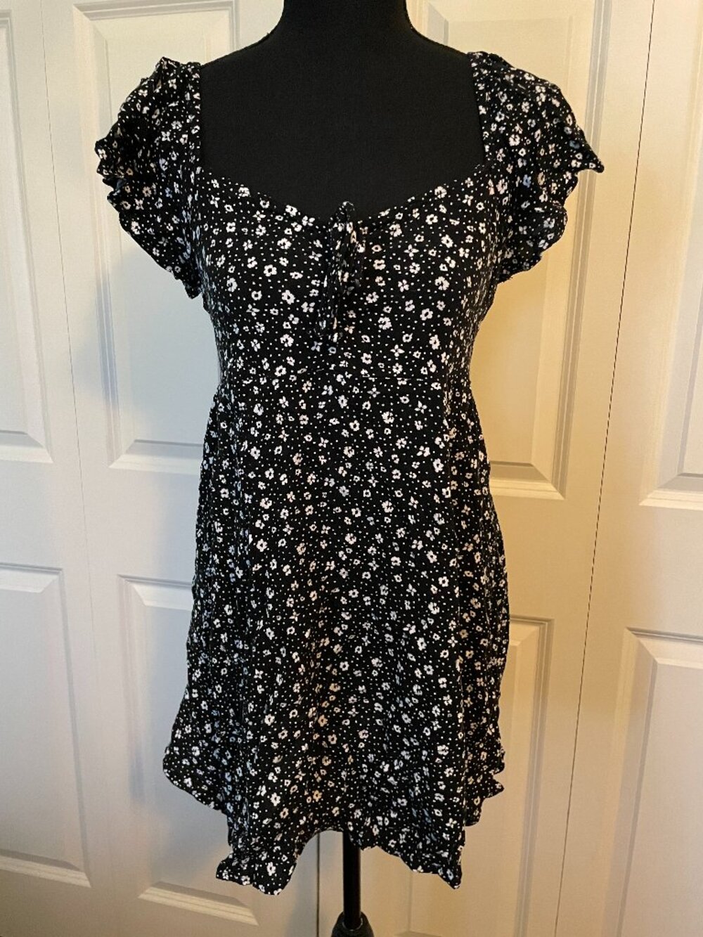 American Eagle Floral Dress